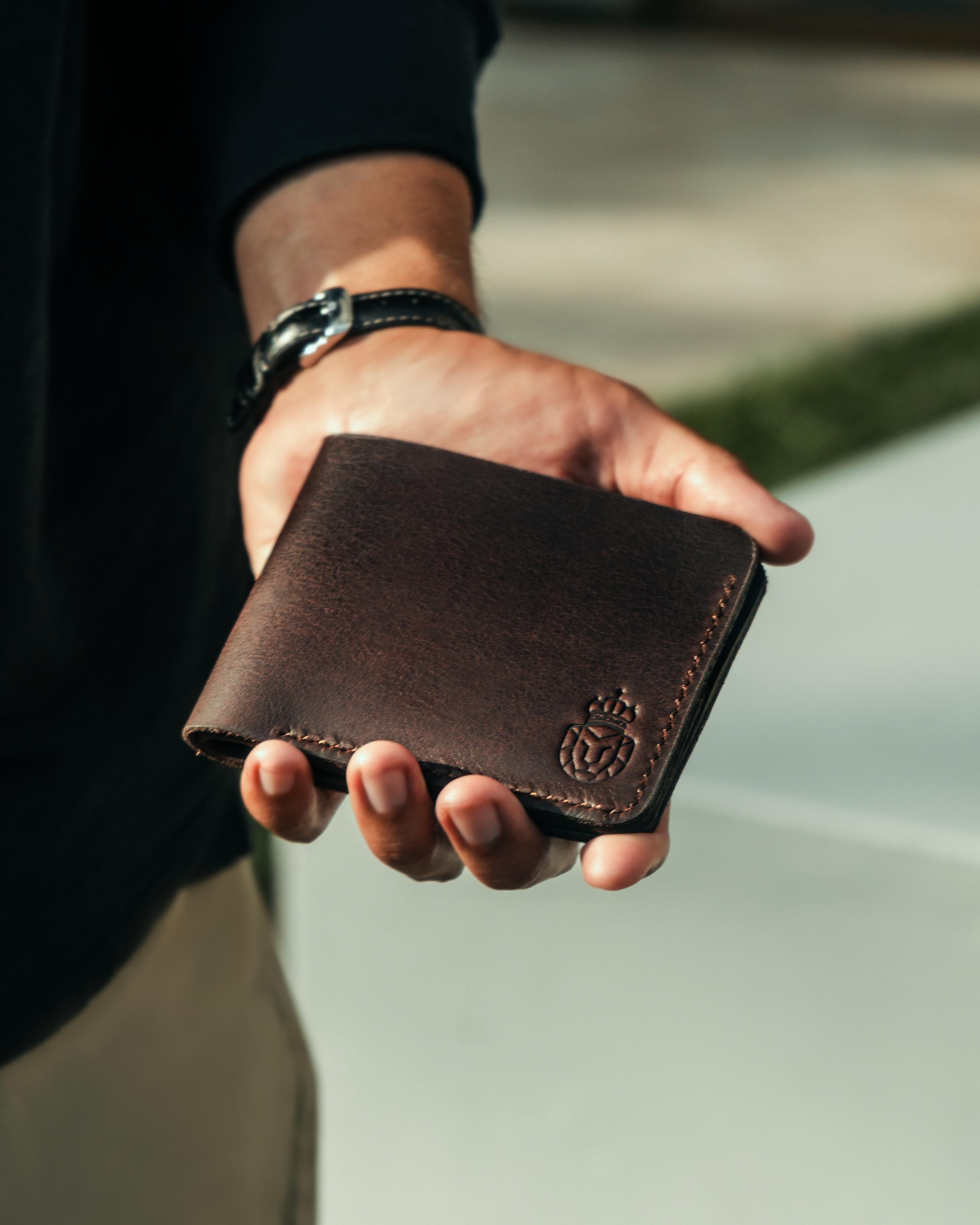 BILLETERA CLÁSICA ANTONIO PÉREZ ORIGEN